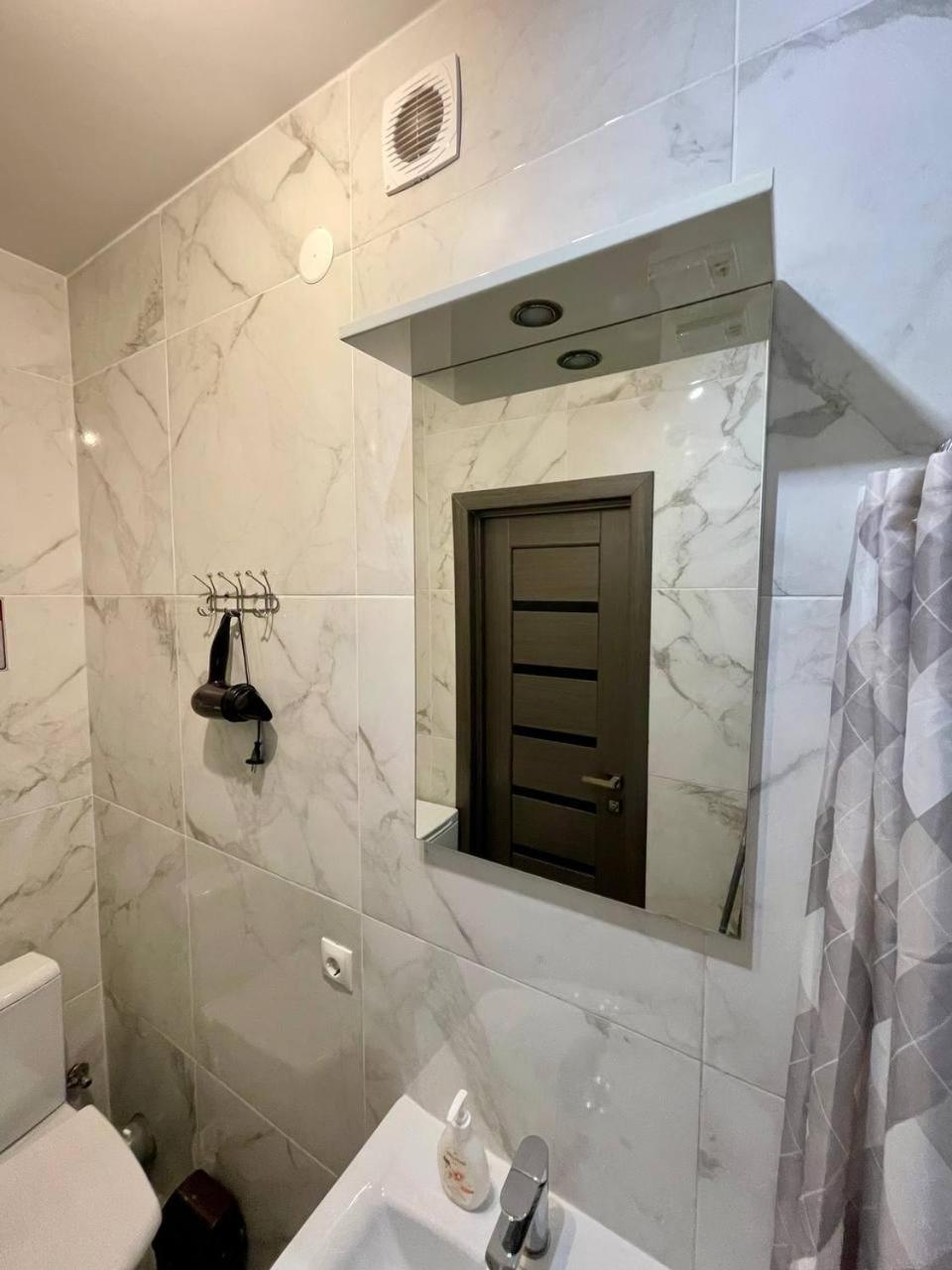 Апартаменты Yes Silver Uzhhorod Bagian luar foto
